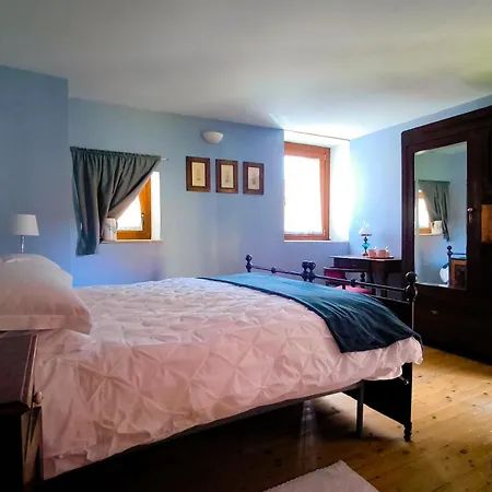 La Corte Di Alzo Nocleg ze śniadaniem 3*