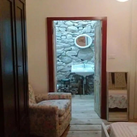 Nocleg ze śniadaniem La Corte Di Alzo 3*
