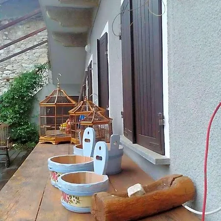La Corte Di Alzo Nocleg ze śniadaniem