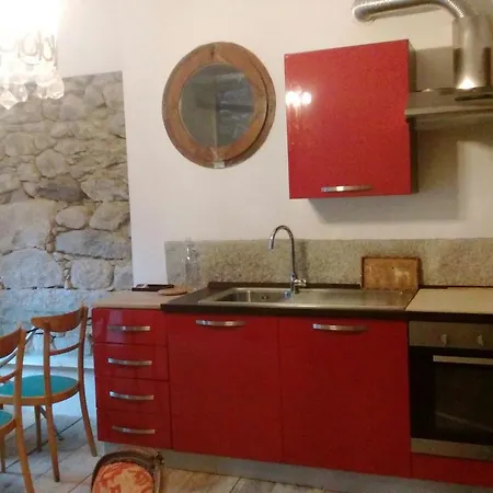 B&B La Corte Di Alzo 펠라