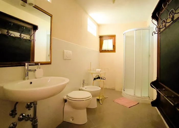 La Corte Di Alzo Bed & Breakfast Pella