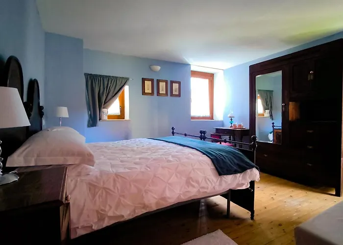 La Corte Di Alzo Bed & Breakfast 3*