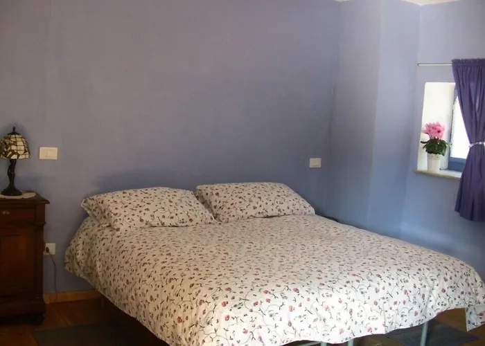 La Corte Di Alzo Bed & Breakfast 3*