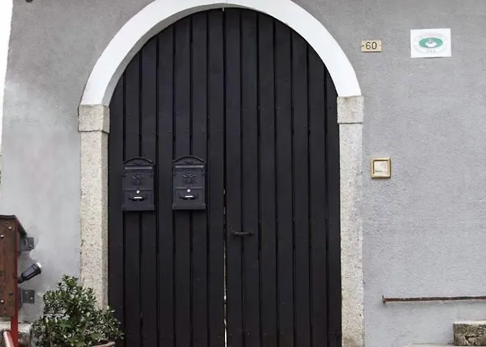 Bed & Breakfast La Corte Di Alzo
